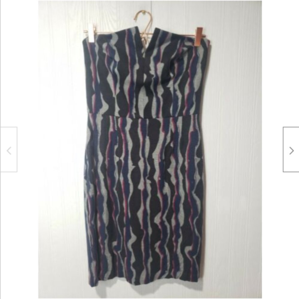 Trina Turk Strapless Printed Shift Dress